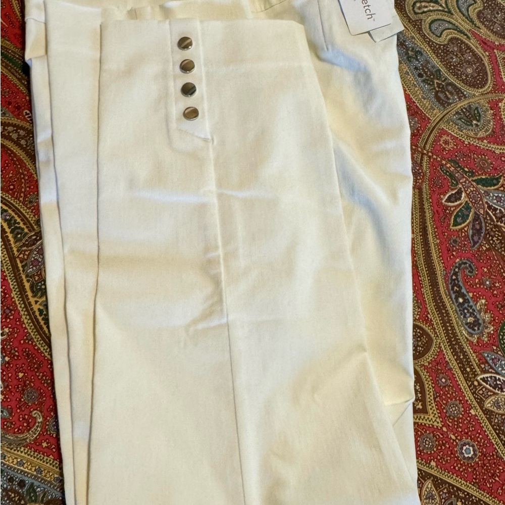 Chico's White Slim Ankle Pants with Button Front. Brand new.